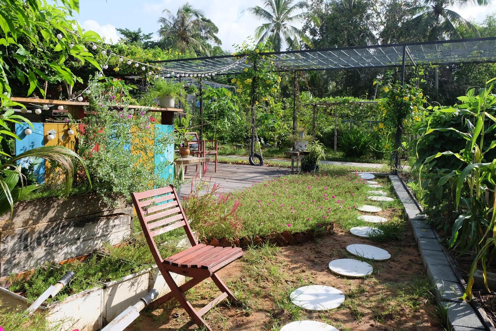 Lana Land Homestay Дуонг-Донг Экстерьер фото
